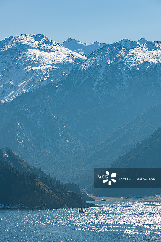 天池秋景图片素材