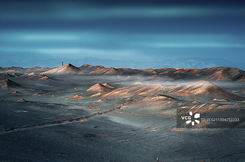 青海冷湖荒凉戈壁滩图片素材