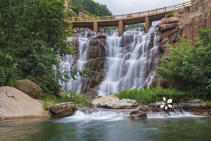 青岛崂山北九水图片素材