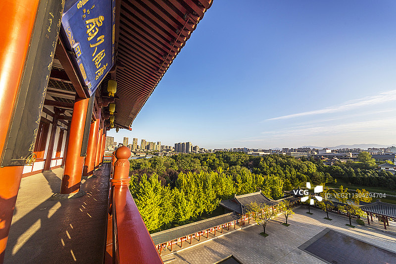 陕西西安大唐芙蓉园风光图片素材