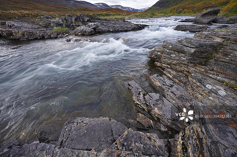 卡尔萨约赫卡河，卡尔萨瓦格，阿比斯库国家公园，诺尔博滕，拉普兰，瑞典图片素材