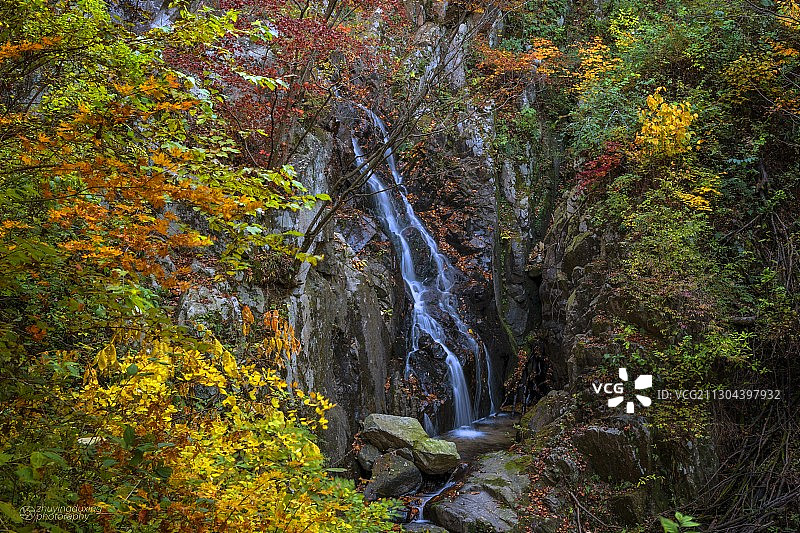 涓涓细流图片素材