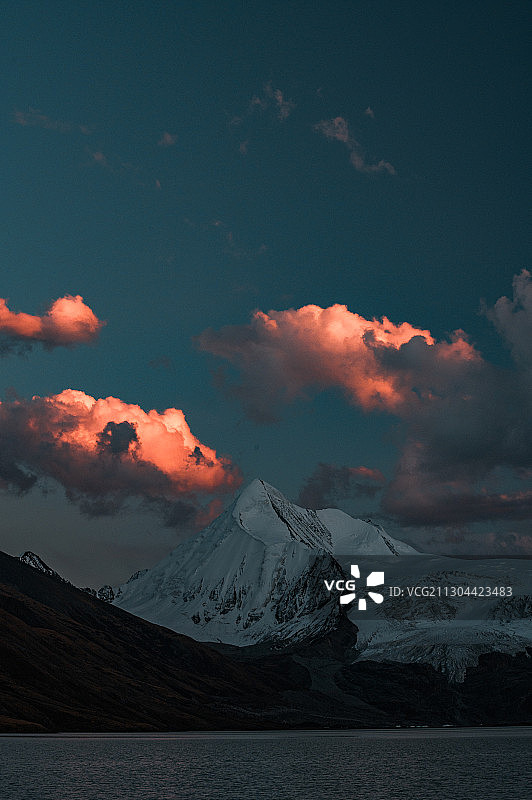 萨普神山图片素材