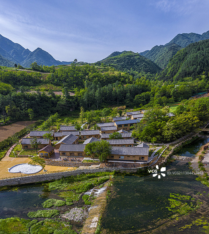 河南西部山区乡村民宿图片素材