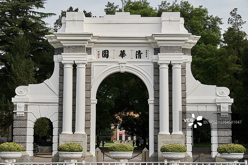 北京清华大学二校门图片素材