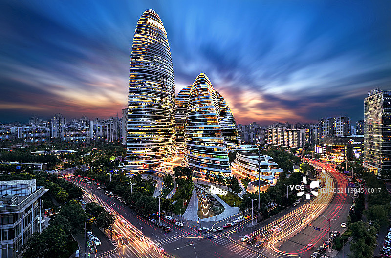 北京望京SOHO建筑夜景图片素材