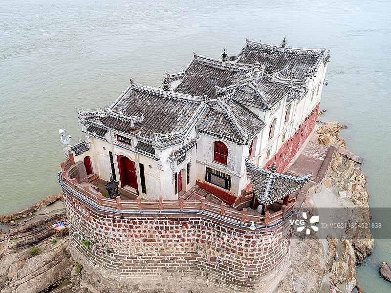 湖北鄂州“阁坚强：长江中龙蟠矶上的“万里长江第一阁”——观音阁图片素材
