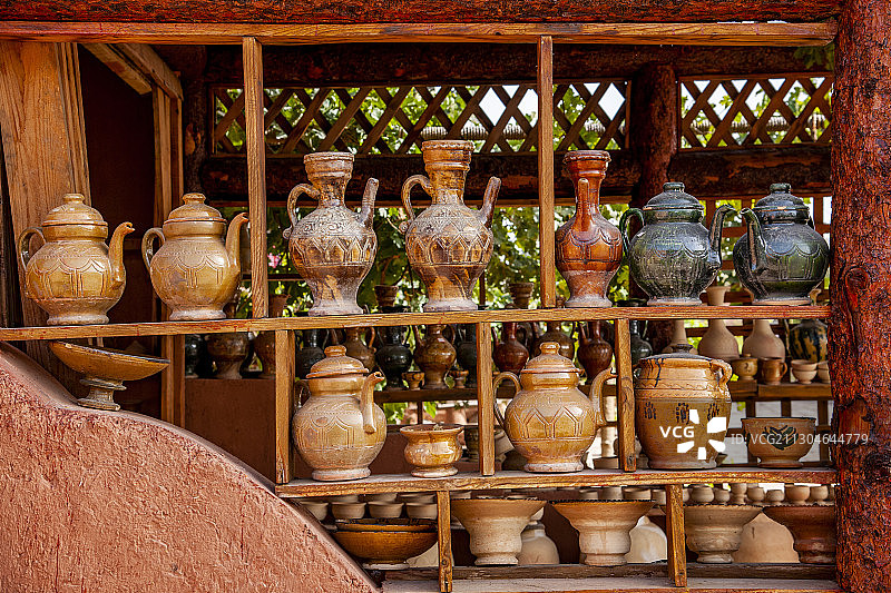 新疆维吾尔自治区泽普金胡杨国家森林园区长寿民俗文化村新疆维吾尔自治区族土陶坊图片素材