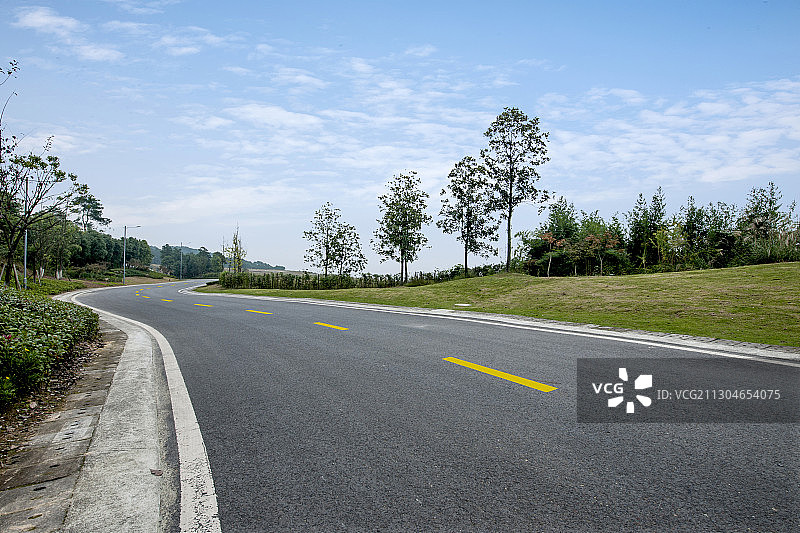 重庆市著名旅游风景区铁山坪公路图片素材
