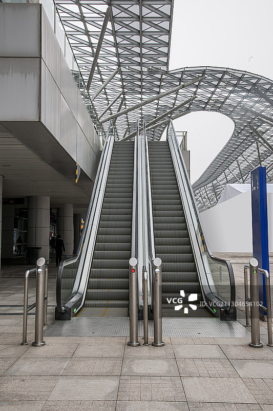 重庆国际博览中心展会电动扶梯图片素材