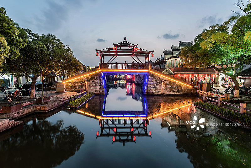 江苏同里古镇夜景图片素材