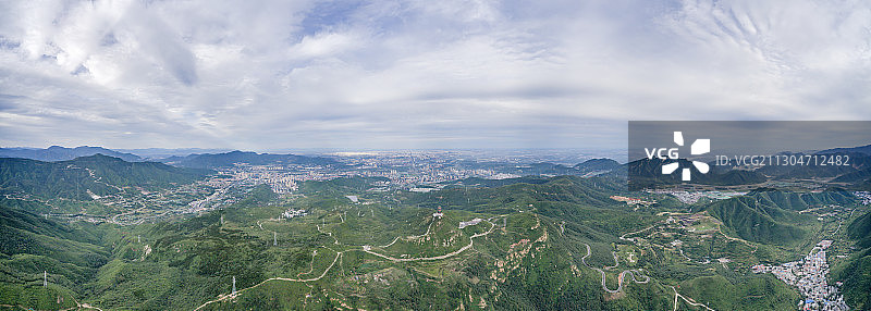 航拍定都阁眺望北京城图片素材