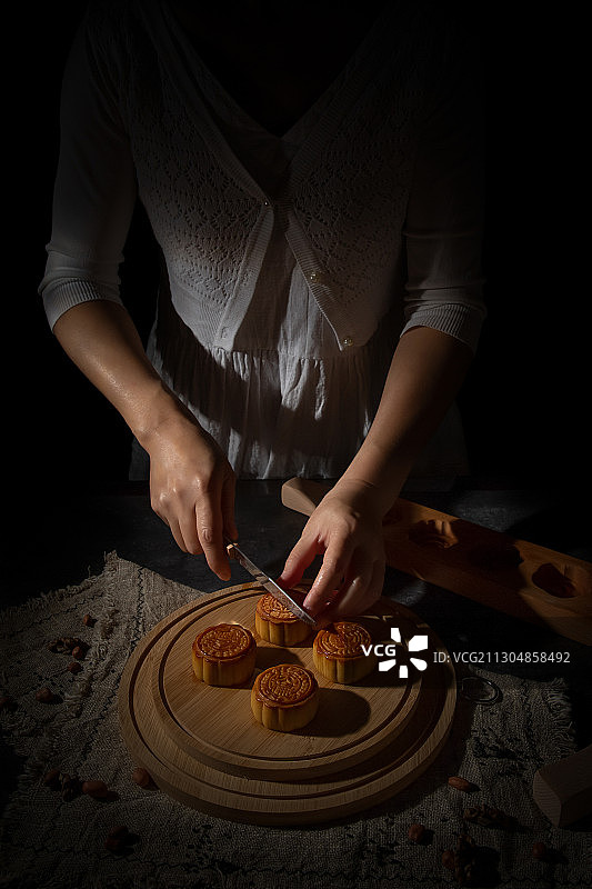 中秋月饼图片素材