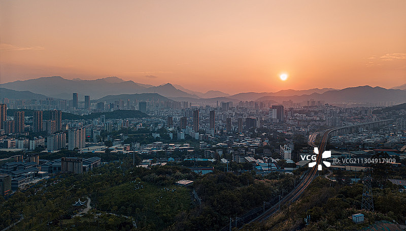 中国福建省龙岩市城市日落景色图片素材
