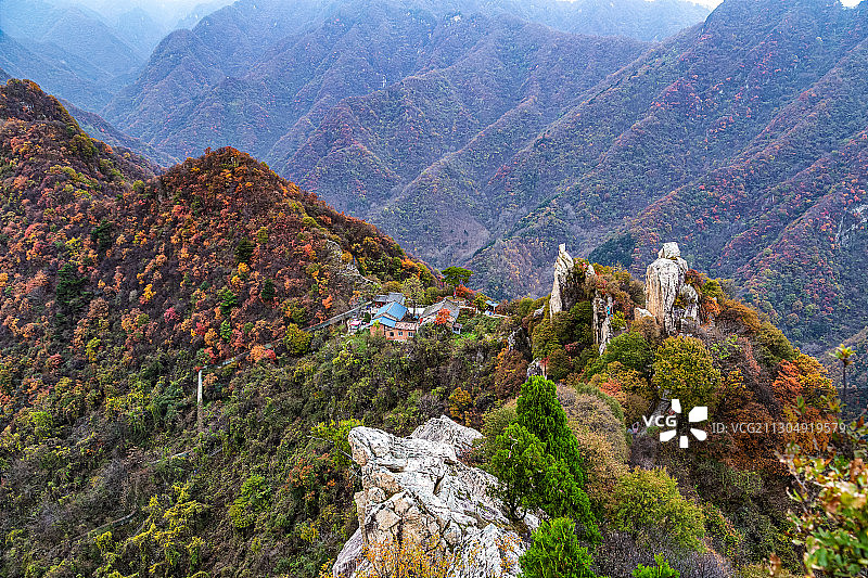 西安翠华山秋景图片素材