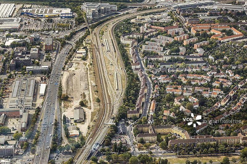 德国柏林A100城市高速公路图片素材