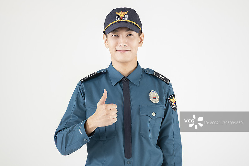 亚洲男女两名警察图片素材