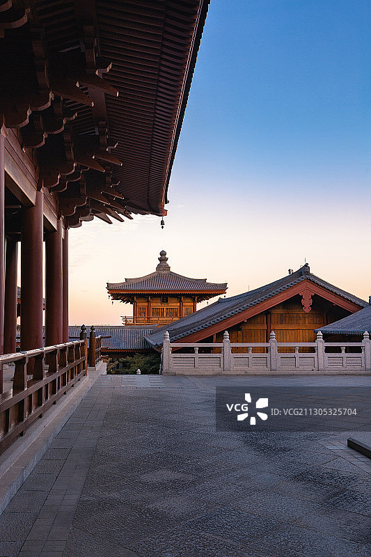 傍晚+佛顶寺（南京）图片素材