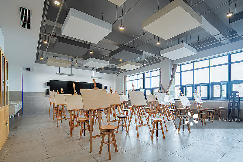 现代化学校画室图片素材