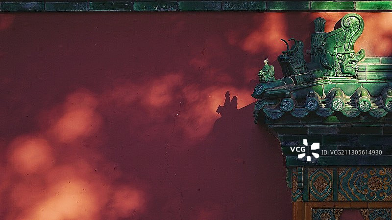 午后北京北海公园红色的墙图片素材
