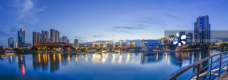 溧阳燕湖新区傍晚美丽景色图片素材