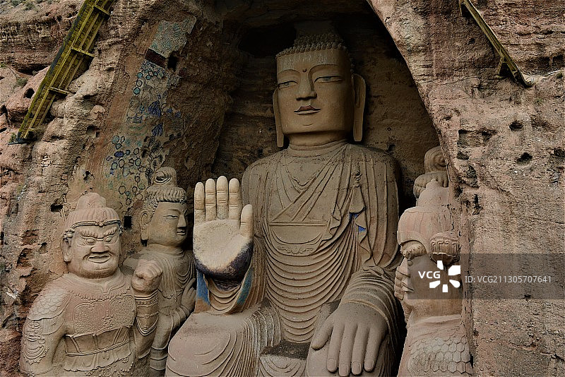天梯山石窟佛造像图片素材