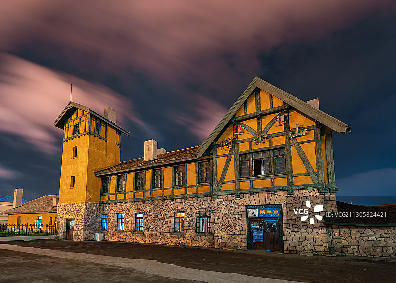 中国最小最美火车站图片素材