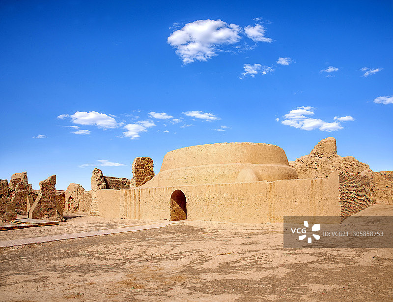 新疆吐鲁番市高昌故城“可汗堡”遗址图片素材