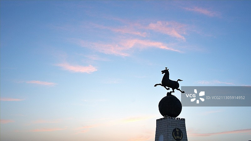 马踏飞燕图片素材