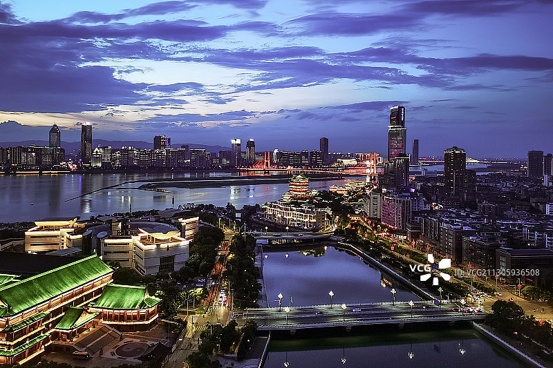 赣江夜景图片素材