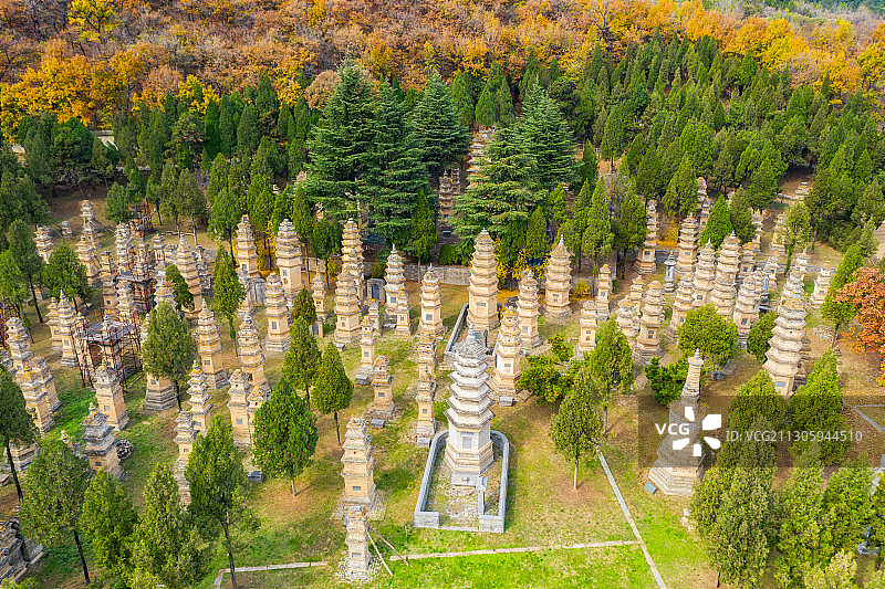 全国重点文物保护单位河南郑州市登封少林寺塔林户外航拍图片素材