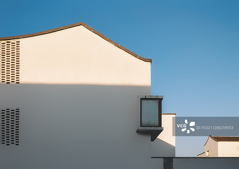 中国杭州市富阳区东梓关村局部建筑风光图片素材