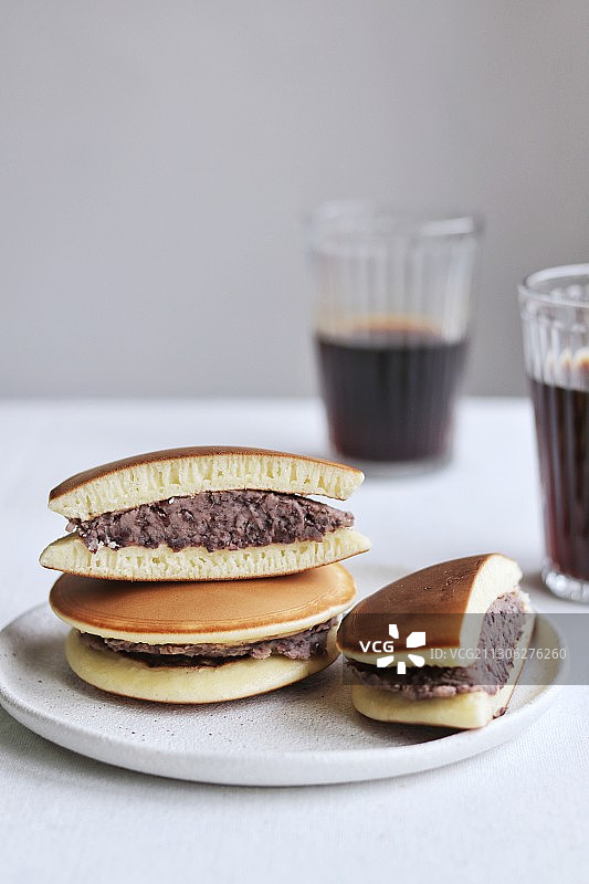 日式点心红豆铜锣烧图片素材