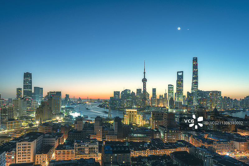 上海，浦江两岸，日出东方全景图图片素材