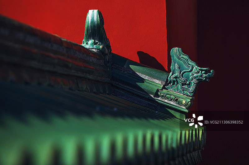 天坛红墙绿瓦小景图片素材