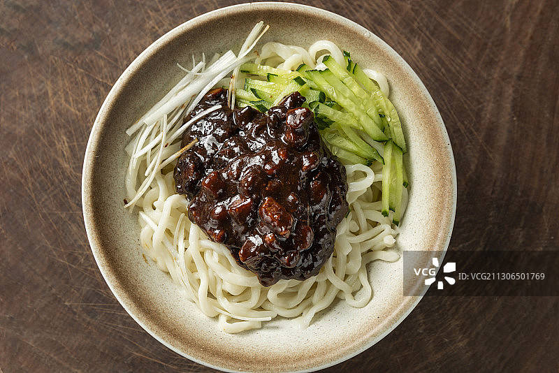 老北京家常炸酱面图片素材