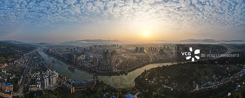 贵州遵义：赤水河畔美如画图片素材