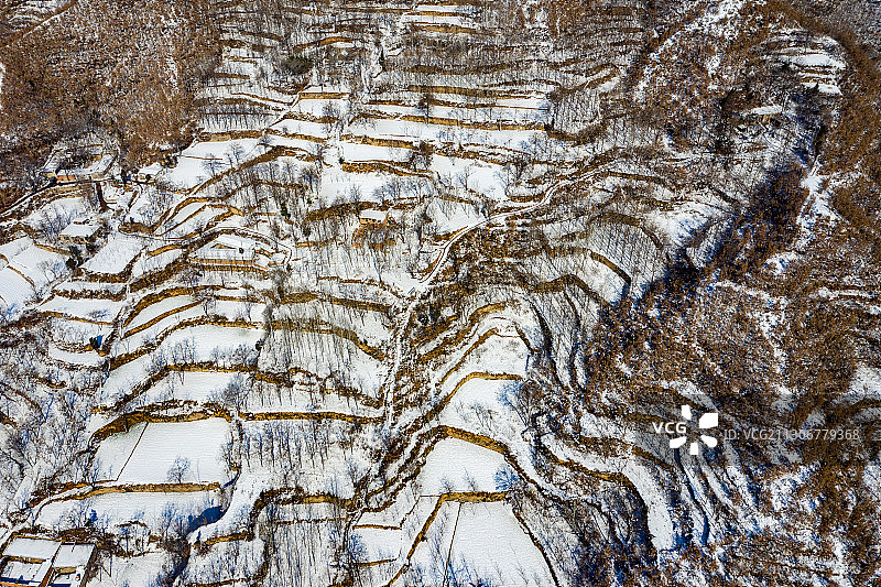 雪后浮戏山环翠峪图片素材