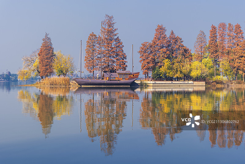 中国湖北武汉东湖落雁岛风景区图片素材