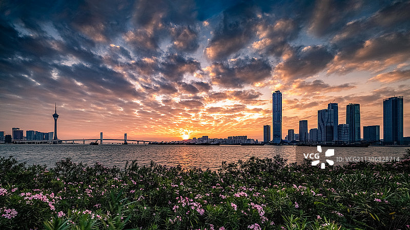 珠海澳门朝阳协奏曲图片素材