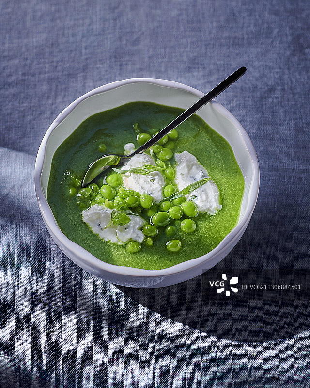 羊奶酪豌豆汤图片素材