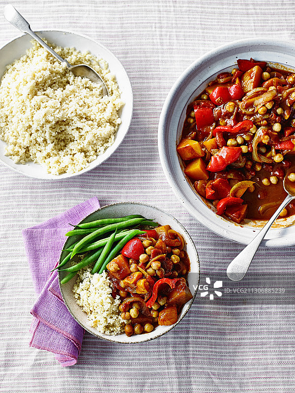 简易蔬菜砂锅图片素材