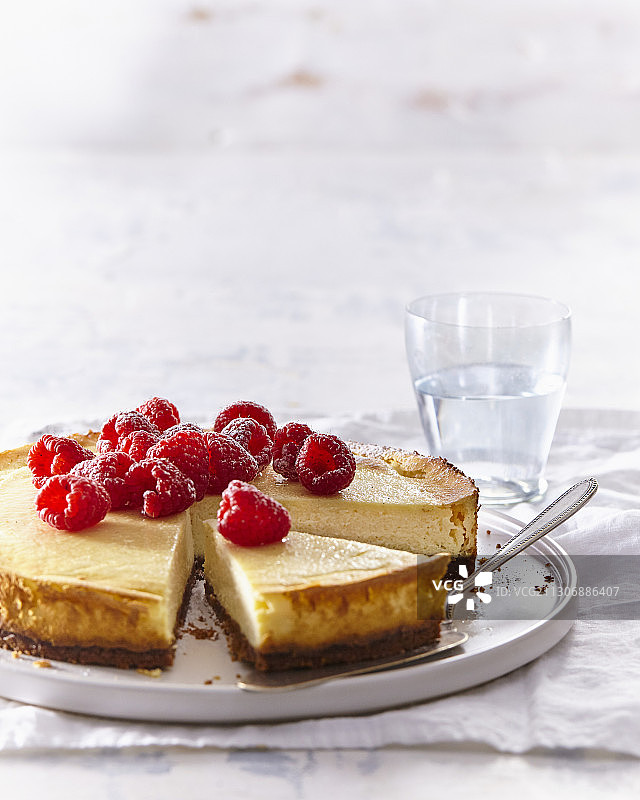 覆盆子芝士蛋糕图片素材