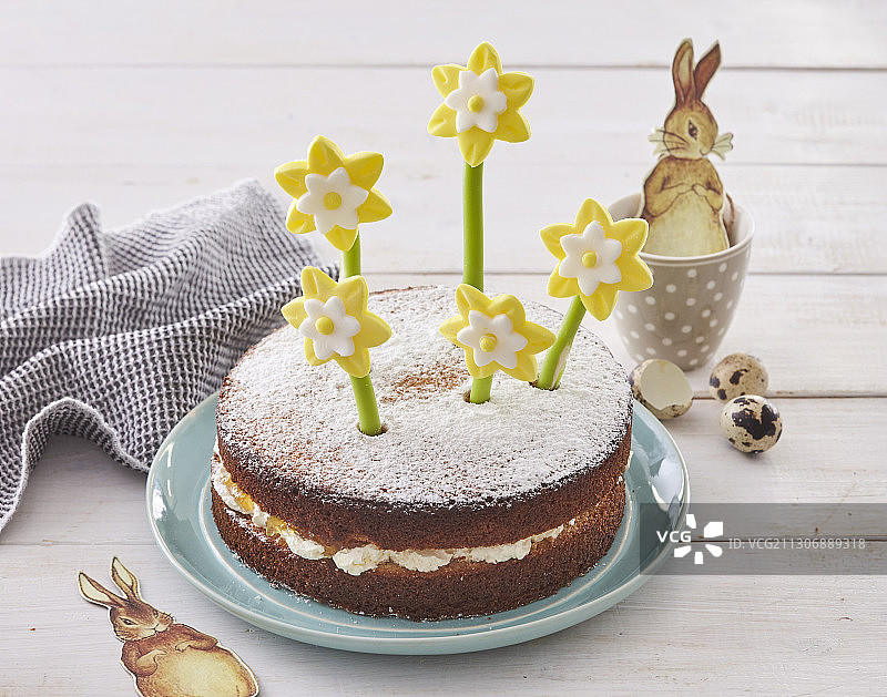 水仙花复活节蛋糕图片素材