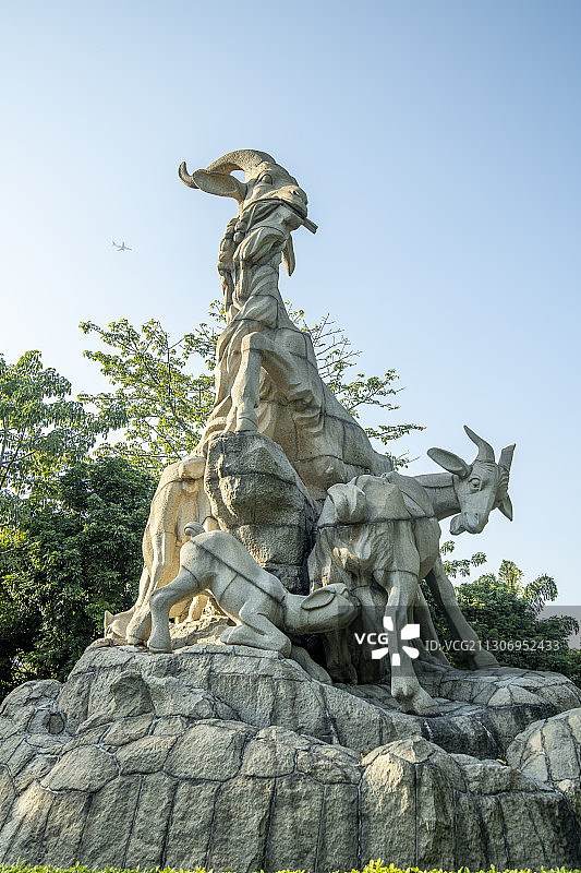 中国广州越秀公园五羊雕像图片素材