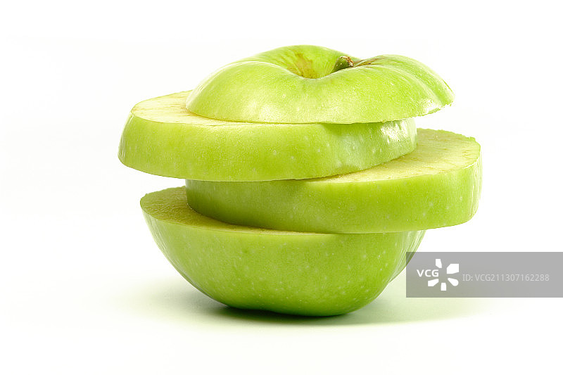 土耳其青苹果在白色背景下的特写图片素材