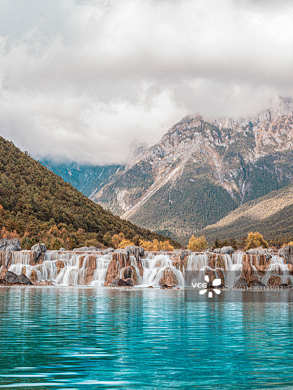 蓝月谷图片素材