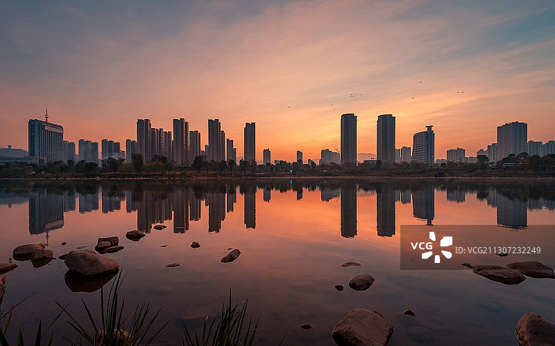 中国福建省龙岩市龙津湖公园景色图片素材