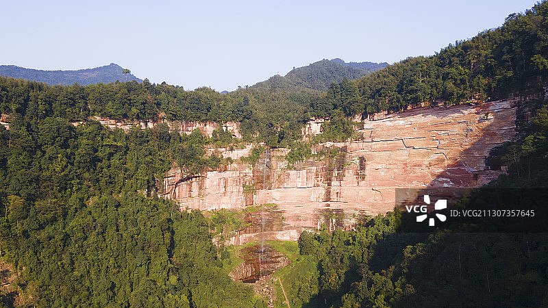 贵州遵义：冬日丹霞地貌美 世界自然遗产图片素材