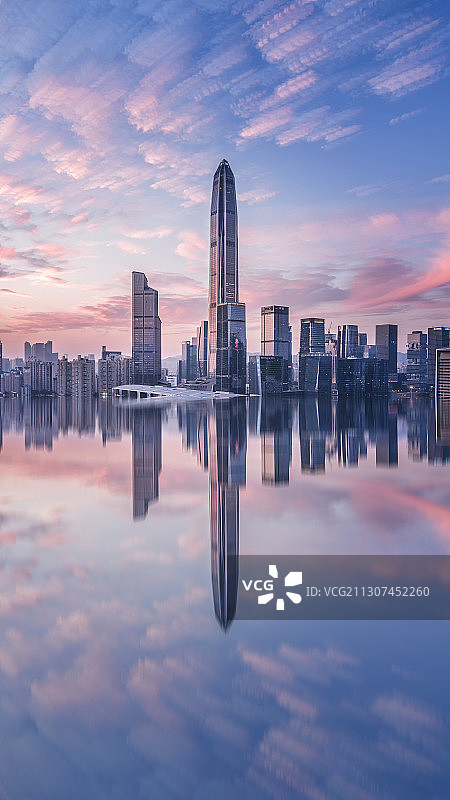 广东省深圳市福田区城市天际线黄昏风光图片素材